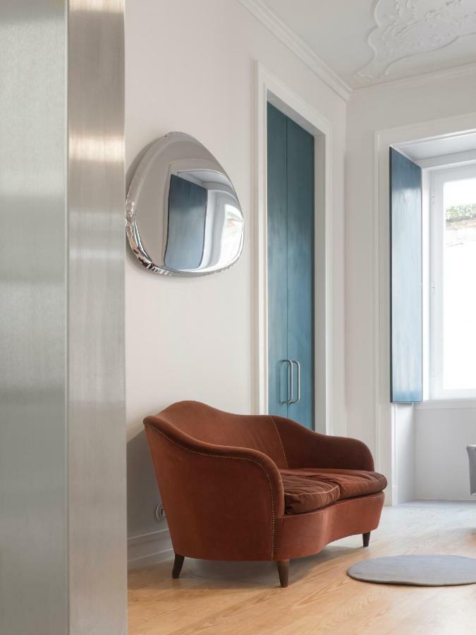 Awarded 3 Bedrooms Upscale Flat@Chiado Bairro Alto Lisbon Luaran gambar