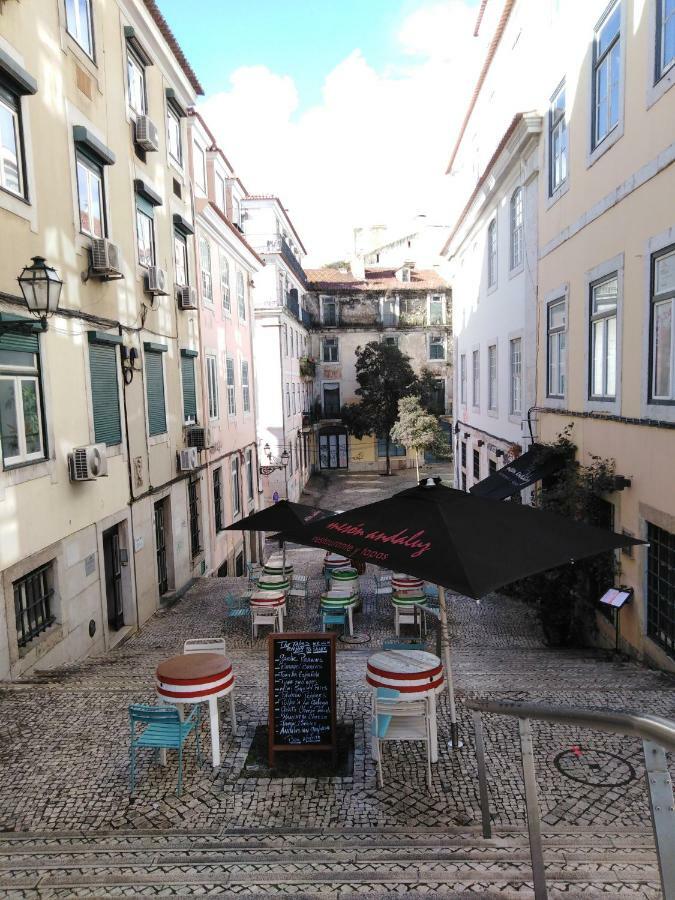 Awarded 3 Bedrooms Upscale Flat@Chiado Bairro Alto Lisbon Luaran gambar