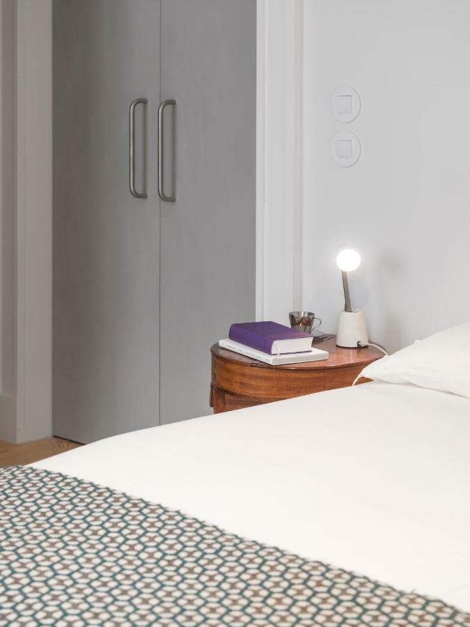 Awarded 3 Bedrooms Upscale Flat@Chiado Bairro Alto Lisbon Luaran gambar